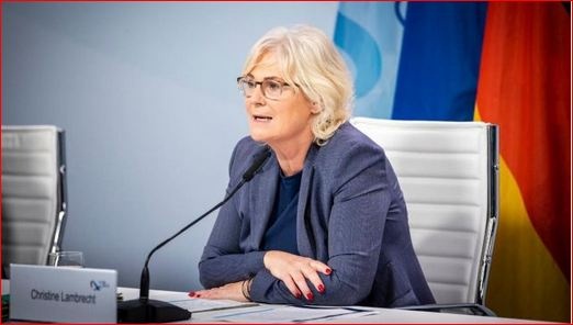 Новый министр обороны Германии призвала ввести необычные санкции против Кремля