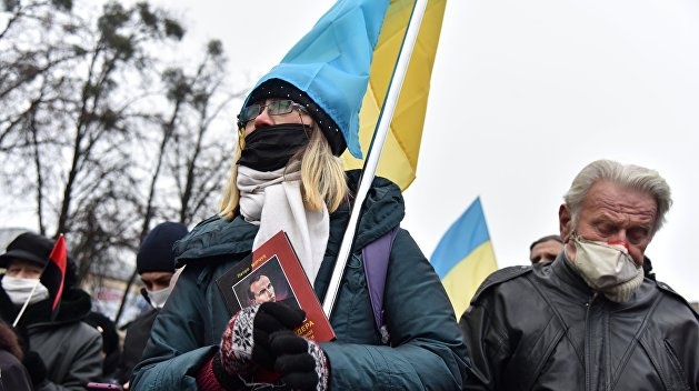 Более половины украинцев заявили об ухудшении экономической ситуации в стране