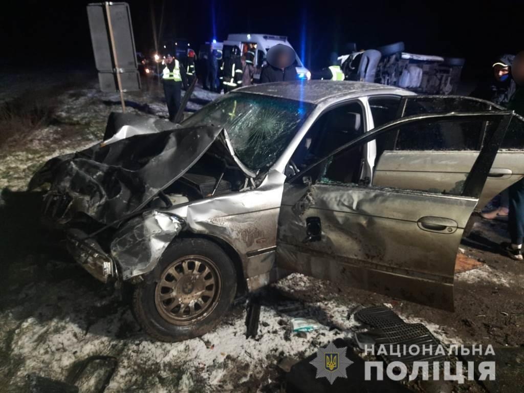 В Одесской области маршрутка протаранила легковушку: ранения получили пять человек