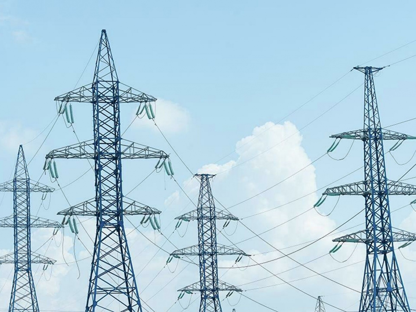 Украина заняла 30 место в рейтинге стран по дешевизне электроэнергии