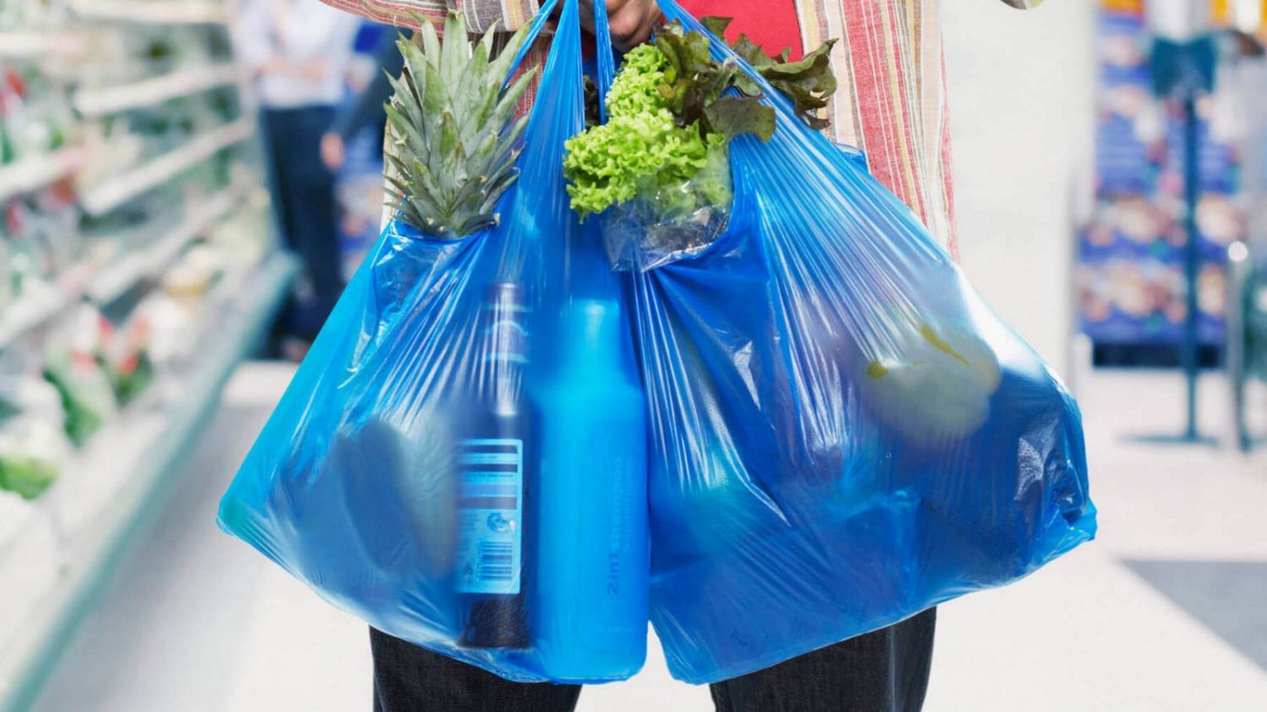 Пластиковые пакеты запретят в магазинах с 10 декабря
