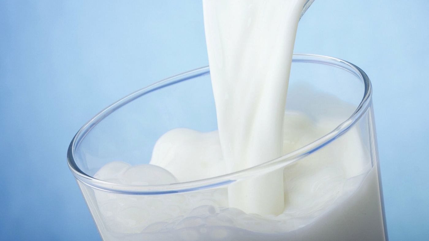 Украинское молоко оказалось одним из самых дорогих в Европе