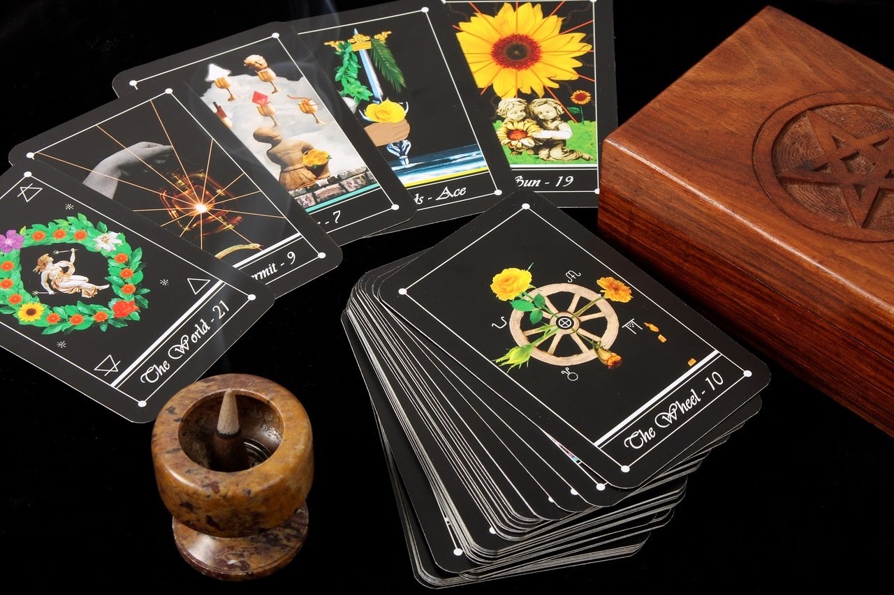 Гороскоп по картам таро на январь 2022 года