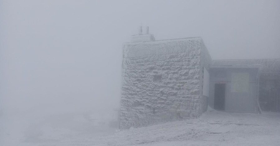 Штормовое предупреждение в Украине: где ожидается сильный снег
