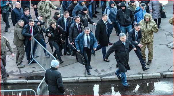 Побег Порошенко: в ГБР рассказали, как улетал экс-президент