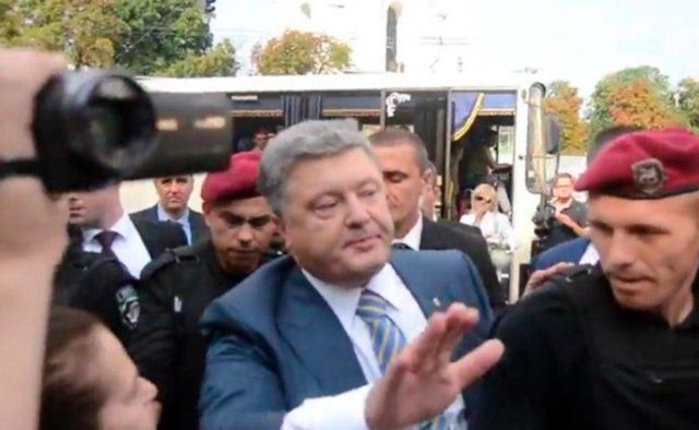 Порошенко вернется в Украину 17 января: кто и как его будет встречать