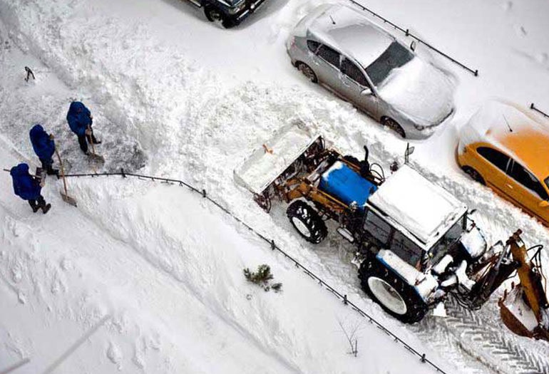 Мощный снегопад в Киеве: когда закончится стихия
