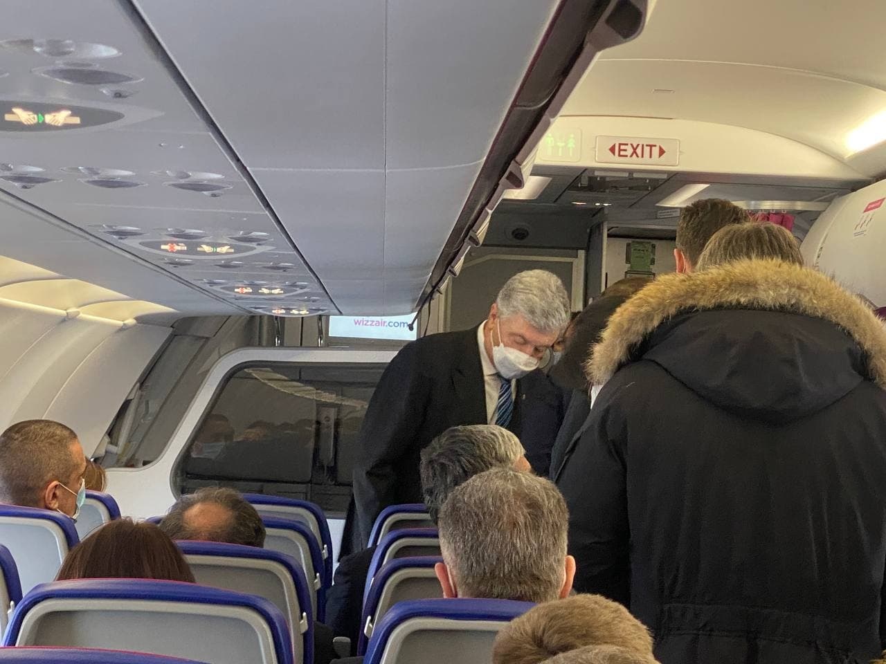 Дело о госизмене: Порошенко прибыл в Киев