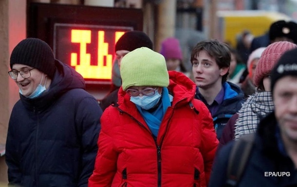 В Украине за сутки число заболевших коронавирусом выросло до более 19 тысяч человек