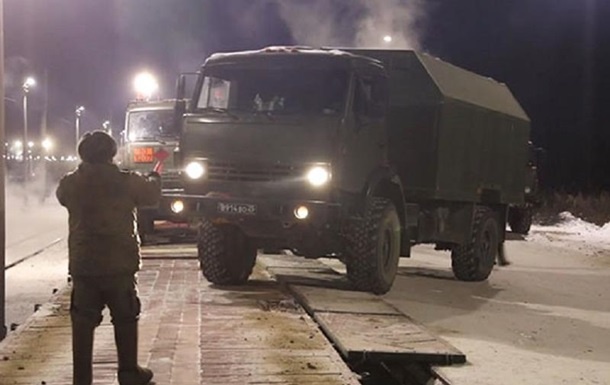 В Беларусь с Дальнего Востока России прибыли новые эшелоны с военной техникой