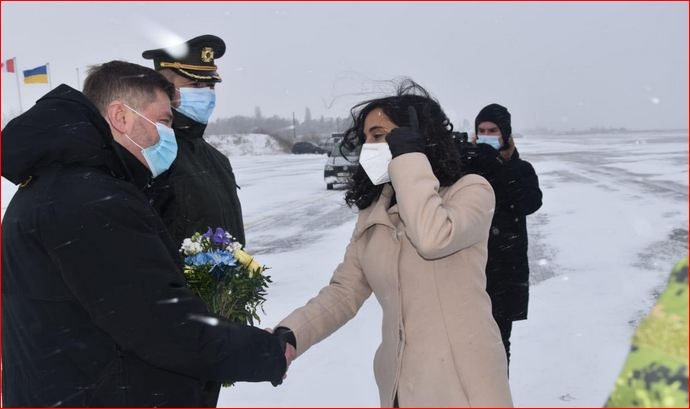 В Украину прибыла министр национальной обороны Канады
