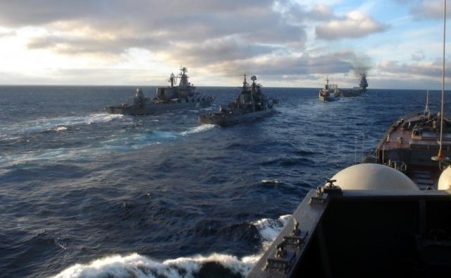 Россия отправила боевые корабли в Средиземное море, Запад направил крейсеры, фрегаты и эсминцы, карта