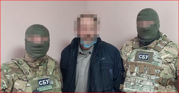 Захотел украинскую пенсию: СБУ задержала главаря боевиков