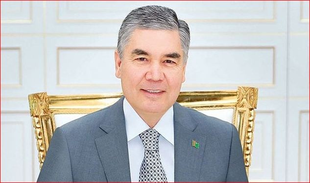 Президент Туркменистана заявил о своей добровольной отставке