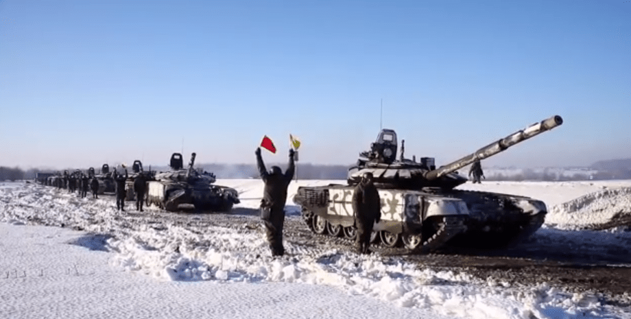 Минобороны РФ заявило об отводе танковой армии после учений у границ Украины