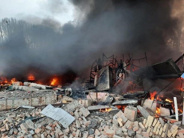 Российские войска атаковали объект пограничников в Киевской области