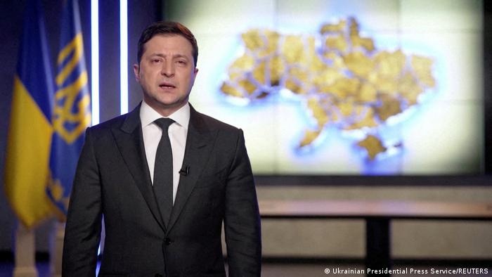 Украину атакуют с востока, севера, юга и воздуха: основные тезисы из выступления президента Украины