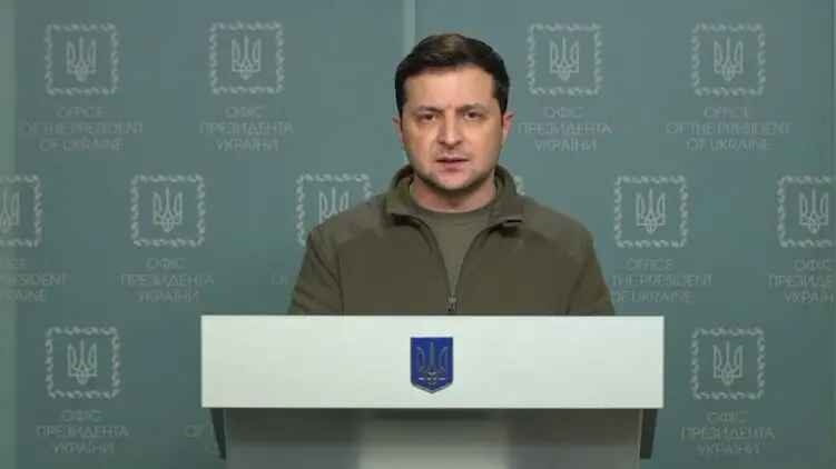 "Российские силы продолжили наносить ракетные удары": Зеленский записал новое видеообращение