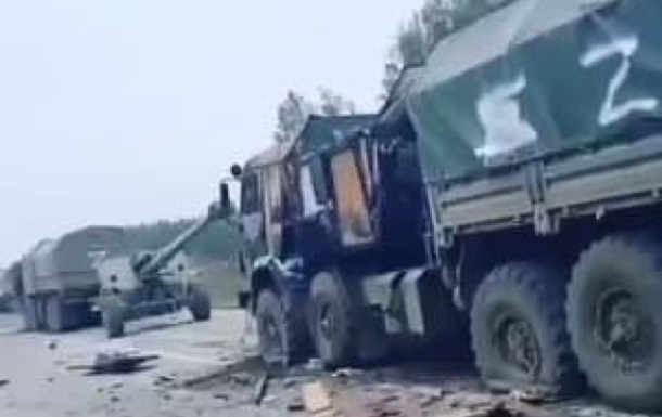 На Киевщине уничтожили еще одну колонну вражеской техники