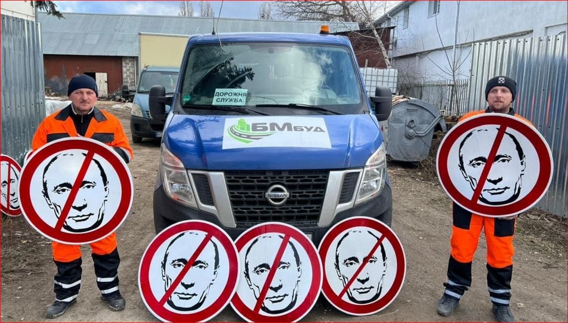Оккупантам движение запрещено: Укравтодор ввел новый знак дорожного движения