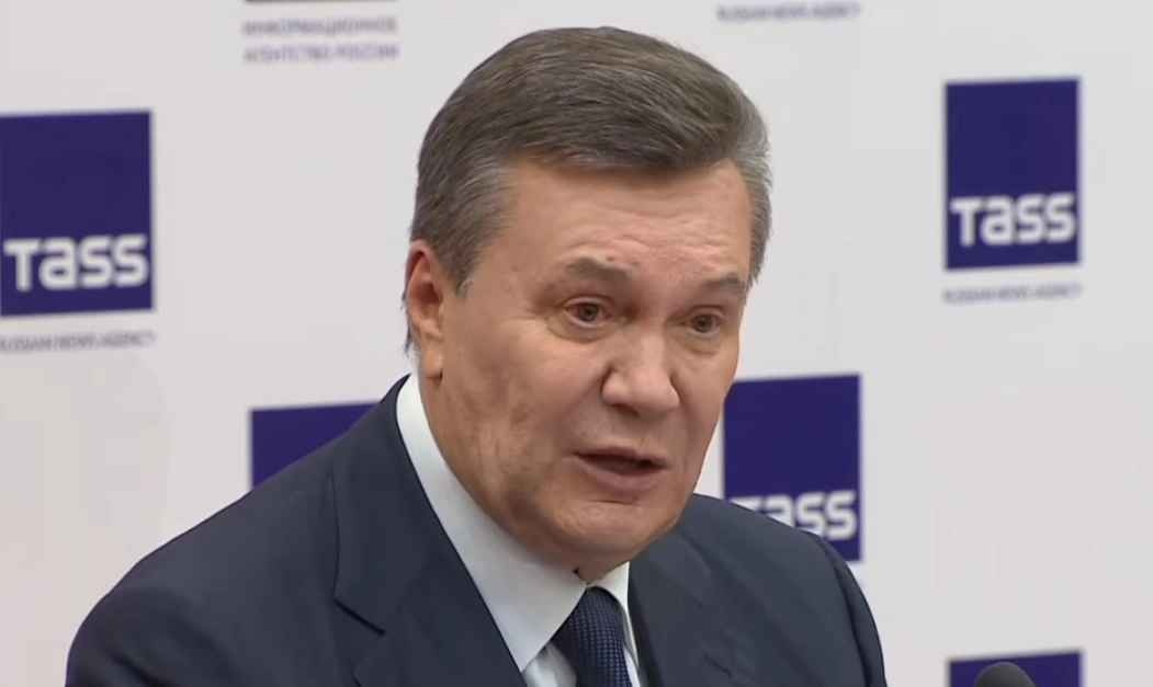 Янукович внезапно обратился к Зеленскому