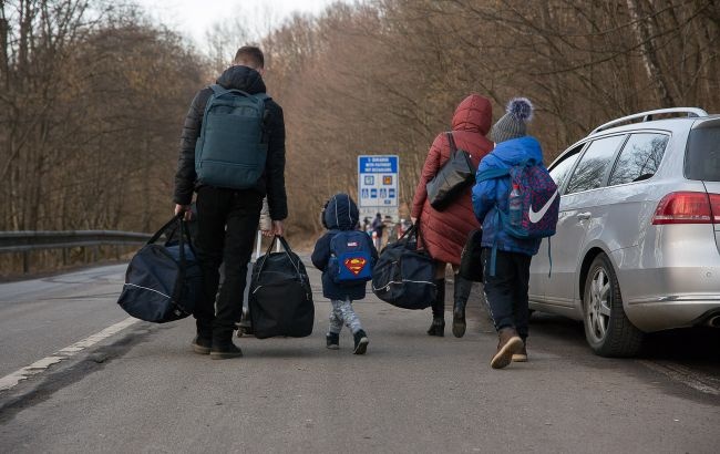 Пограничники объяснили, кто из мужчин призывного возраста может уехать из Украины