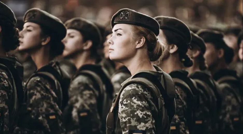 Мобилизация при военном положении: кого из женщин призовут в армию