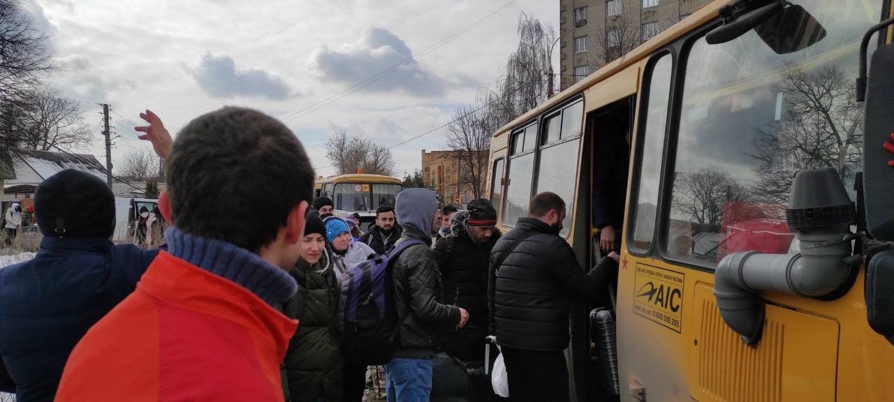 На 17 марта согласовано девять коридоров для эвакуации мирного населения - Верещук