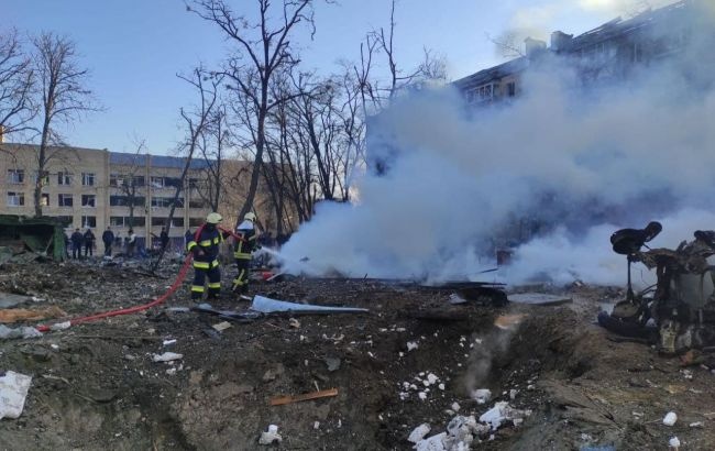 Обстрел Киева: на дом в Подольском районе упала сбитая ракета