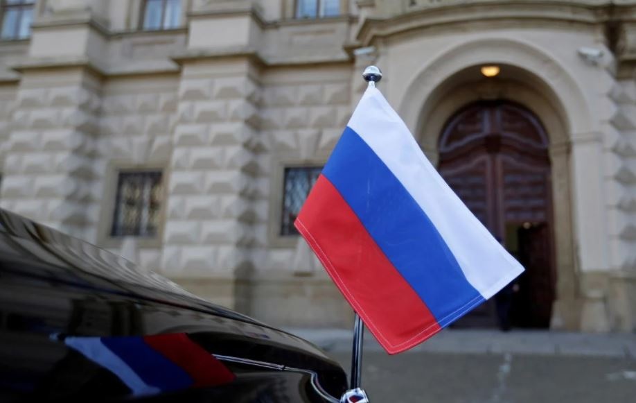 Подозреваются в шпионаже: две европейские страны высылают 38 дипломатов РФ