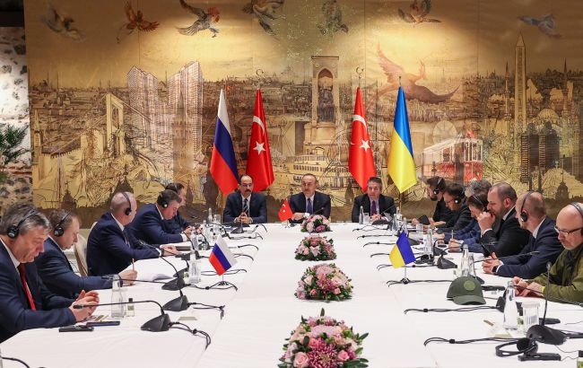 Переговоры в Стамбуле принесли неожиданный результат: о чем Украина и Россия договорились