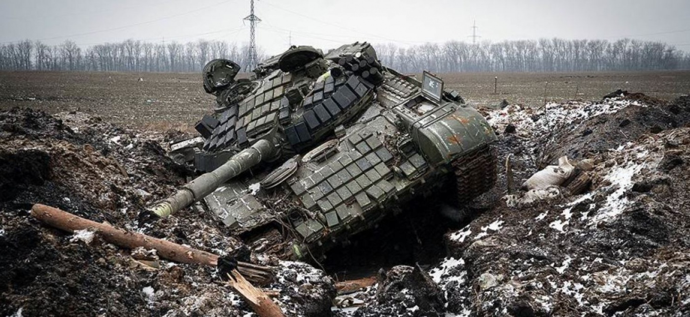 Ров преодолел, мину - нет: как уничтожили вражеский танк