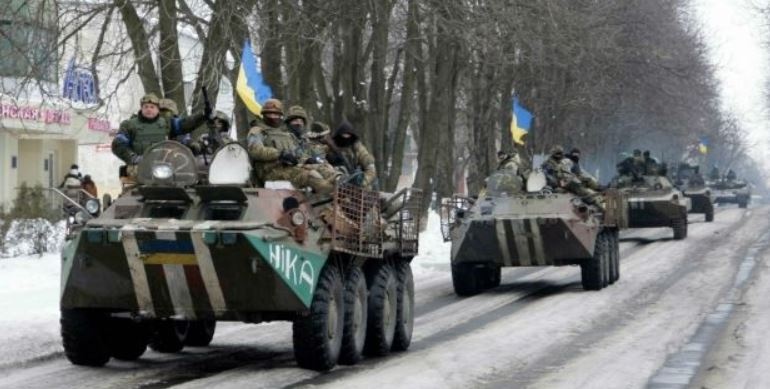Объединенные силы в Луганской и Донецкой областях рискуют попасть в окружение