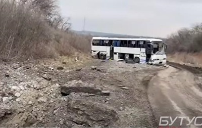 Вражеский авиаудар уничтожил рейсовый автобус Изюм - Славянск