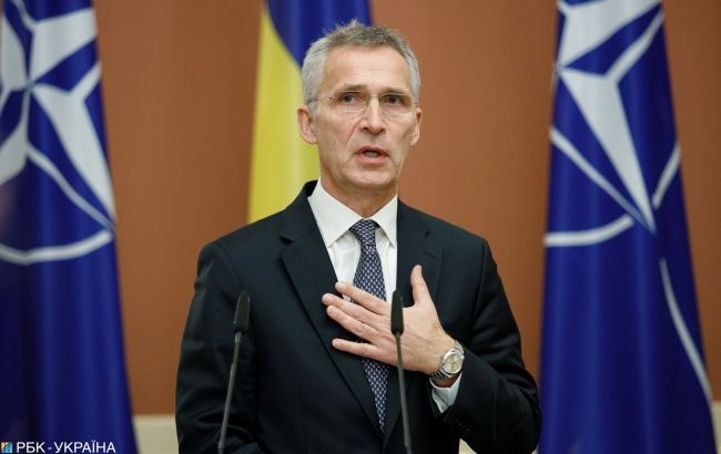 Страны НАТО сегодня обсудят поставки оружия в Украину