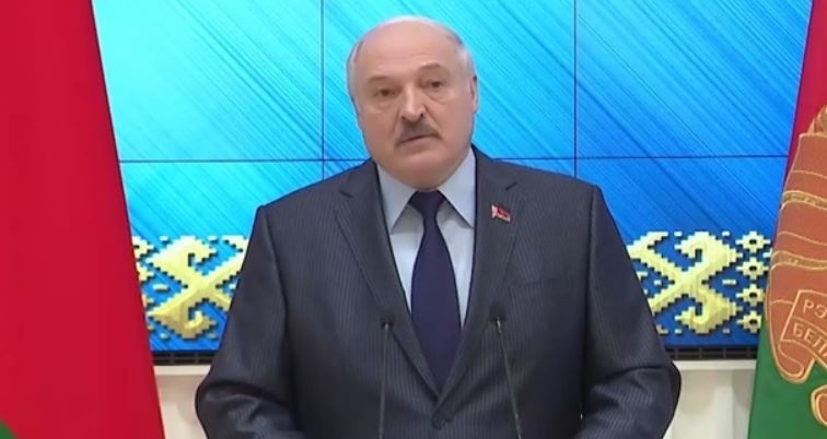 Лукашенко заявил о "спецоперации" Беларуси в Украине и назвал украинцев негодяями