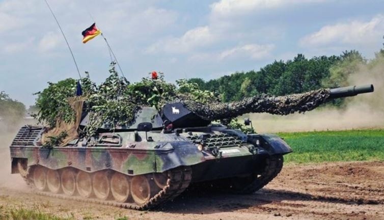 Штайнмайер: Германия будет поставлять Украине оружие вопреки своей философии безопасности