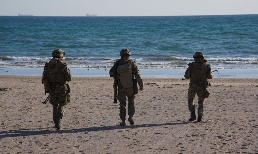 Оккупанты готовят десантную морскую операцию в Украине - Генштаб