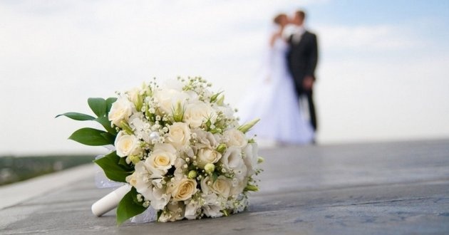 Свадьба в Zoom: Минюст упростил заключение брака во время войны