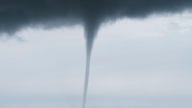 Смерчи и жара: Украину в мае ждут опасные явления - народный синоптик