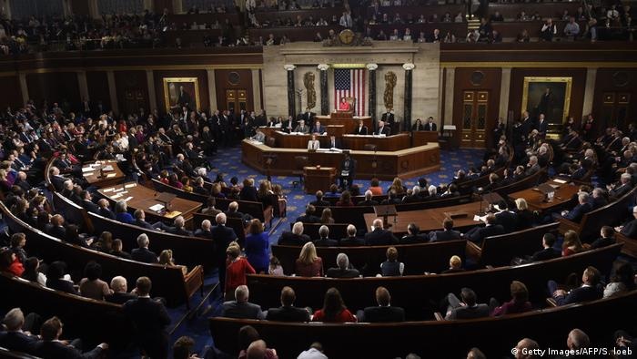 Палата представителей США сегодня рассмотрит закон о ленд-лизе для Украины