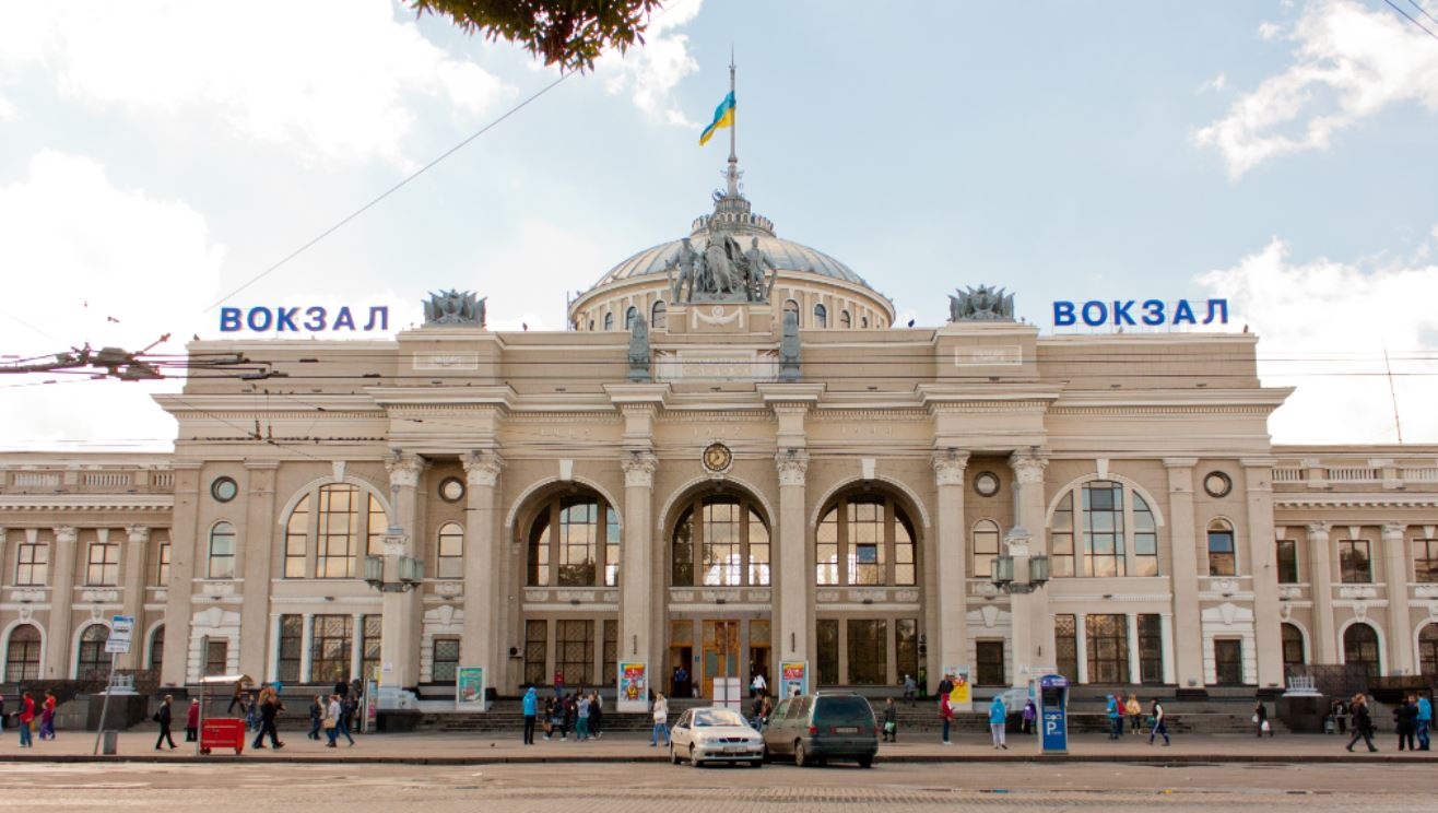 В Одессе отменили все поезда: подробности