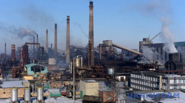 Россияне обстреляли Авдеевский коксохимический завод: погибли рабочие