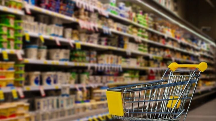 В Киеве переселенцы смогут получить сертификат на покупки в супермаркете