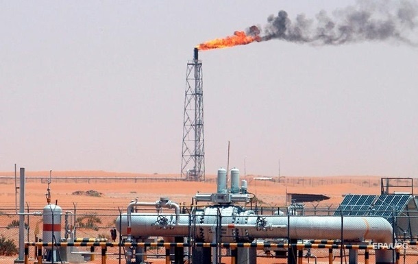 Нефтеперерабатывающие заводы Китая тайно скупают российскую нефть - Financial Times