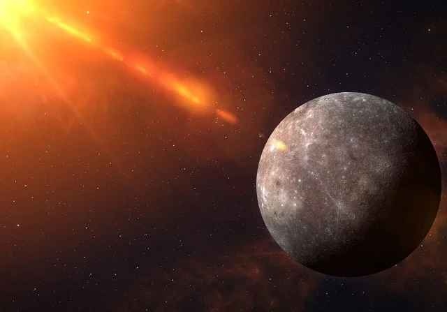 Астролог объяснила, что можно и нельзя делать в период ретроградного Меркурия
