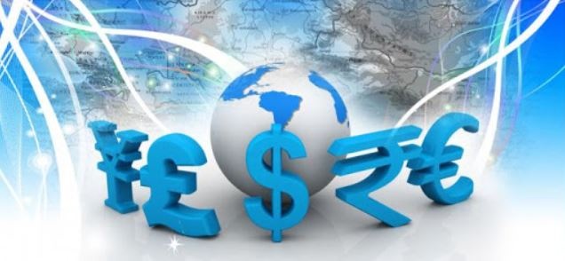 Без ограничений: украинские банки продолжают поднимать стоимость валюты