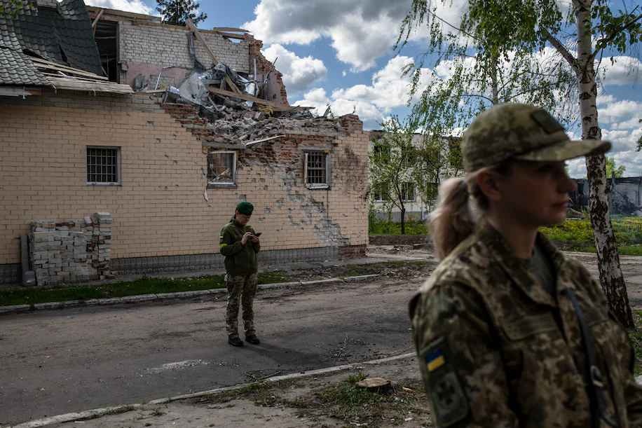 На севере Украины пограничники и местные жители опасаются нового вторжения врага - The Washington Post