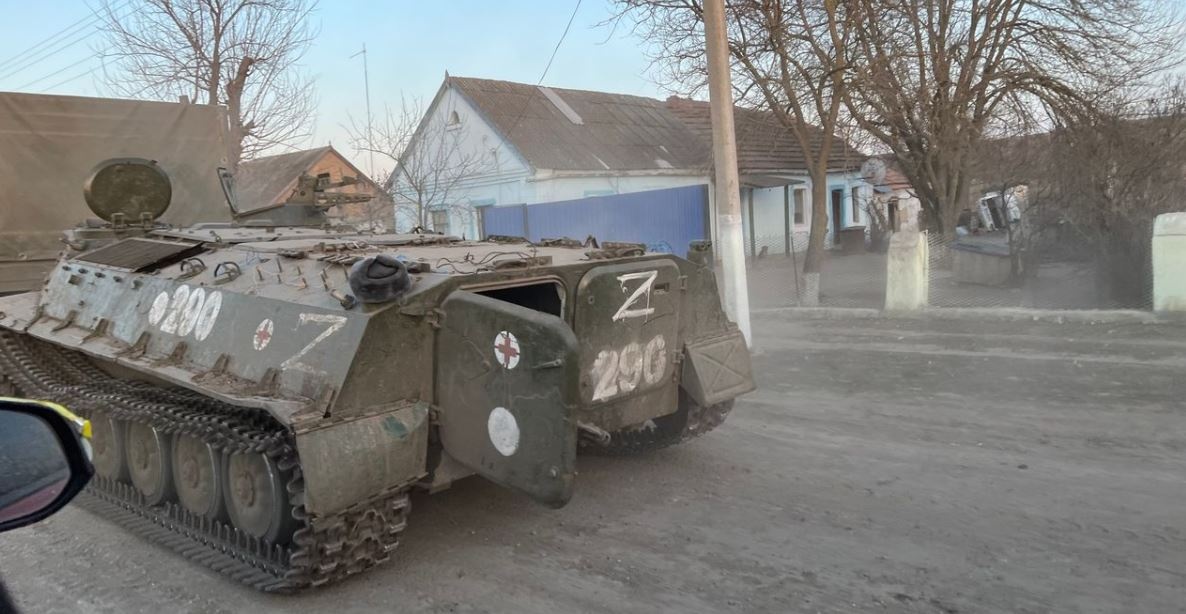 Оккупанты строят уже третью линию обороны на юге Украины – разведка