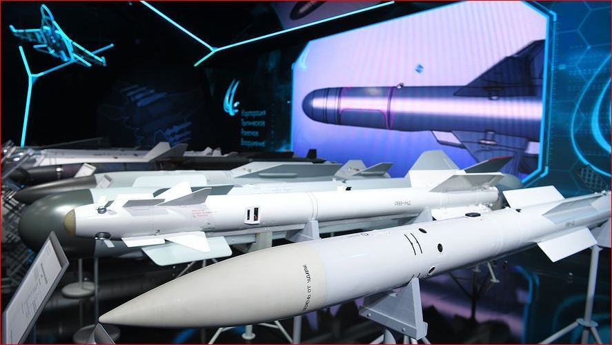 В России с оборонного предприятия украли семь тонн титана: металл нужен для производства боевых ракет